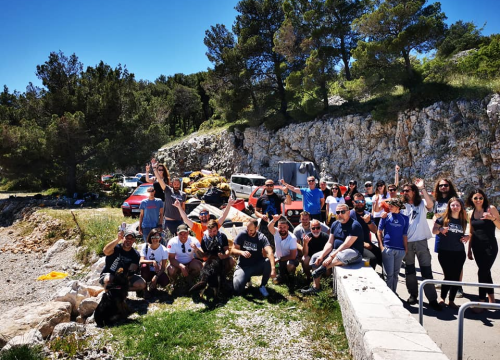 Ronioci i volonteri iz Šibenika, Murtera i Splita čistili podmorje Martinske: 'Smeća skupljeno tko zna koliko'