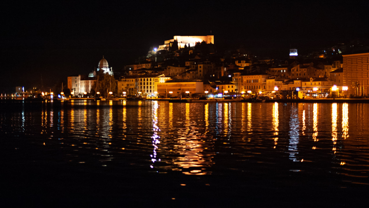 Kralo se za vikend: Usred noći nestajali vrijedni dijelovi s brodova, provaljeno i u jednu kuću