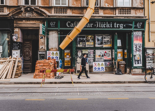 Zagrebački stožer zatražio ozbiljno popuštanje mjera: Rad kafića i restorana na zatvorenom, svadbe uz brze testove i sajmove