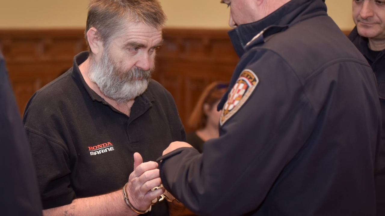 Vrhovni sud potvrdio kaznu od 30 godina zatvora muškarcu s Paga koji je bacio djecu s balkona