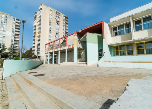 Županijski stožer: Od ponedjeljka nazad u škole mogu osnovci i maturanti