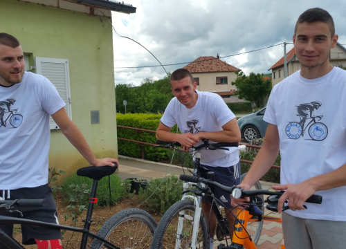 Ovi momci bicikliraju od Savudrije do Prevlake za djecu i mlade s poteškoćama: U petak stižu na Poljanu
