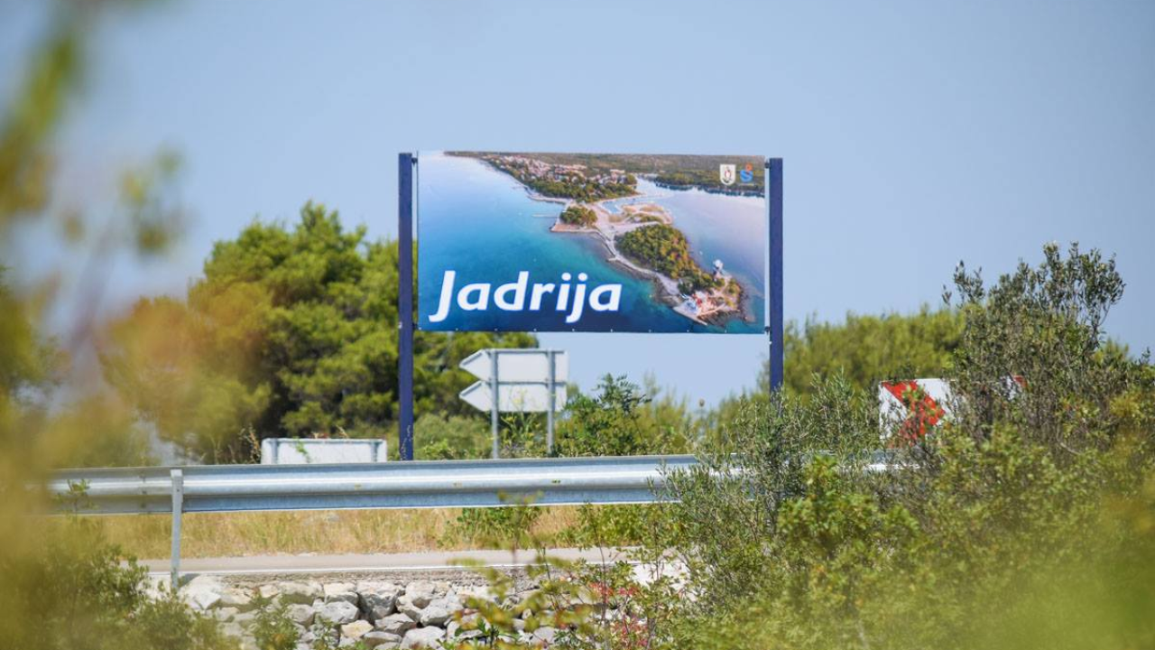 Oprez! Nepoznata osoba ukrala novac na Jadriji