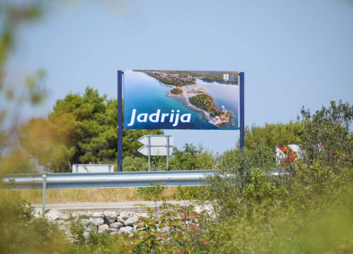 Oprez! Nepoznata osoba ukrala novac na Jadriji