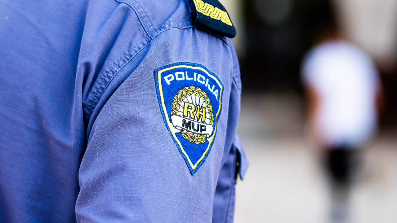 U Šibeniku 42-godišnjakinja uhodila bivšeg partnera i prijetila mu: Zaradila kaznenu prijavu