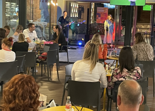 Privatna praksa otvorila live glazbene večeri ispred City Life centra!