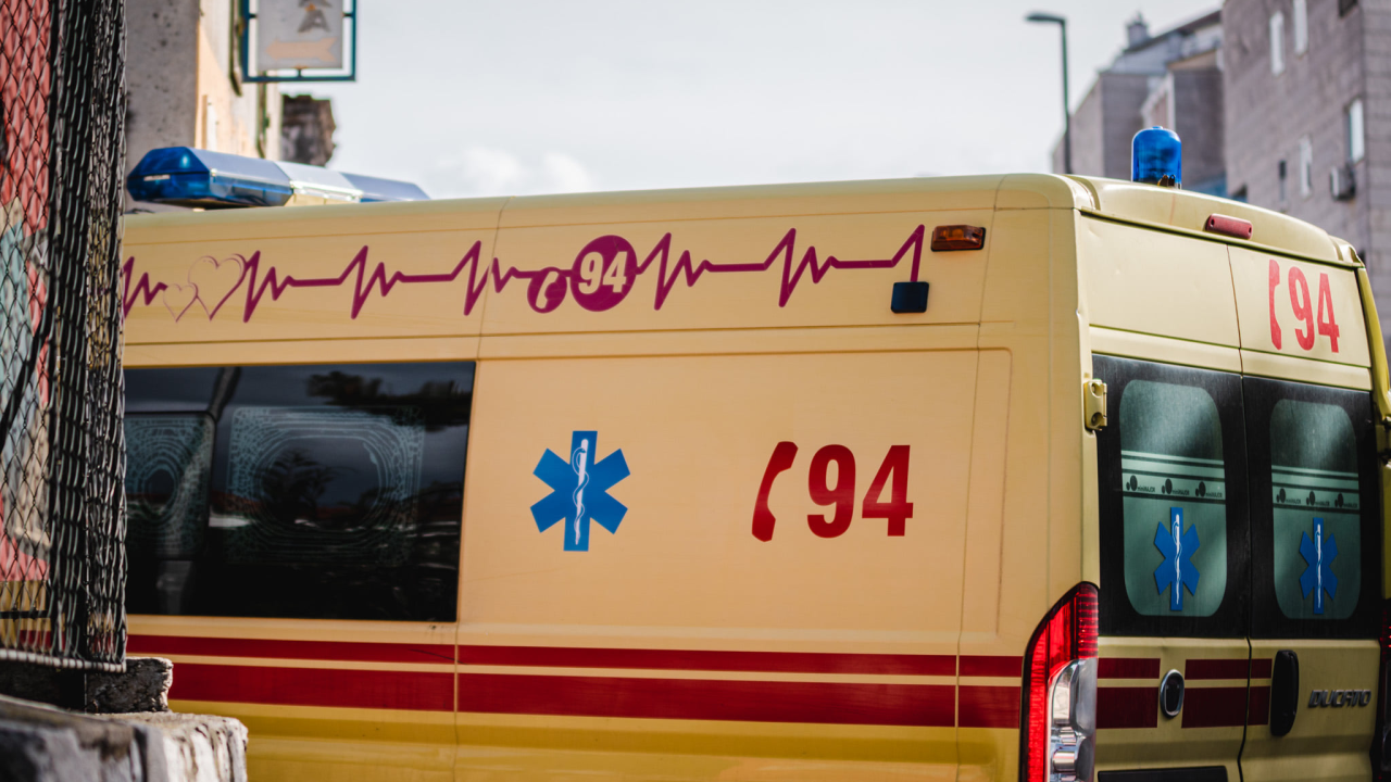 Motociklist (69) prebrzo vozio Apriliu u Pađenima, pao s motora i teško se ozlijedio