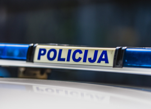 Dva Audija, dva prekršaja: Jedan vozač napuhao 2,68, drugi autocestom jurio 206 kilometara na sat