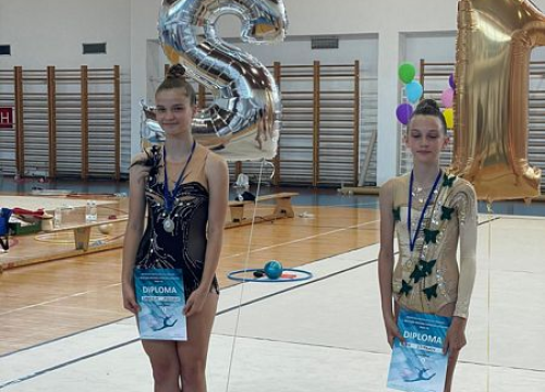 Fotografija 12 - Gimnastičarke Šibenik-Dalmacije predstavile se u sjajnom svjetlu, osvojile mnoštvo medalja