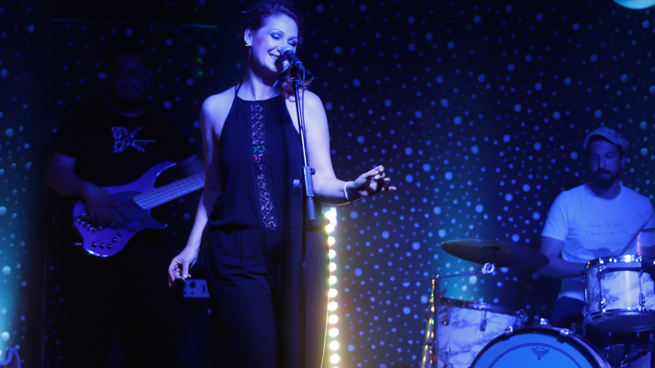 Nataša Cvitan: 'Snimit ću putopis o uličnom pjevanju. Ne zaradim li novce tu večer, spavat ću u svom Sparku'