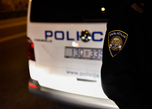 Policija objavila detalje nesreće u Pakovom Selu: Motociklist (43) izgubio kontrolu u oštrom zavoju, preminuo je na mjestu