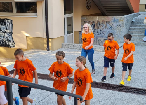 Fotografija 7 - Ivana Guberina s mladom ekipom snima film o Draženu: Danas su pregledali školske ocjene šibenskog virtuoza