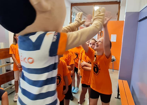 Fotografija 9 - Ivana Guberina s mladom ekipom snima film o Draženu: Danas su pregledali školske ocjene šibenskog virtuoza