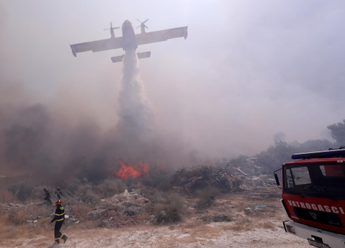 Avioni ne mogu sletjeti na splitski aerodrom, zračna luka danas zatvorena
