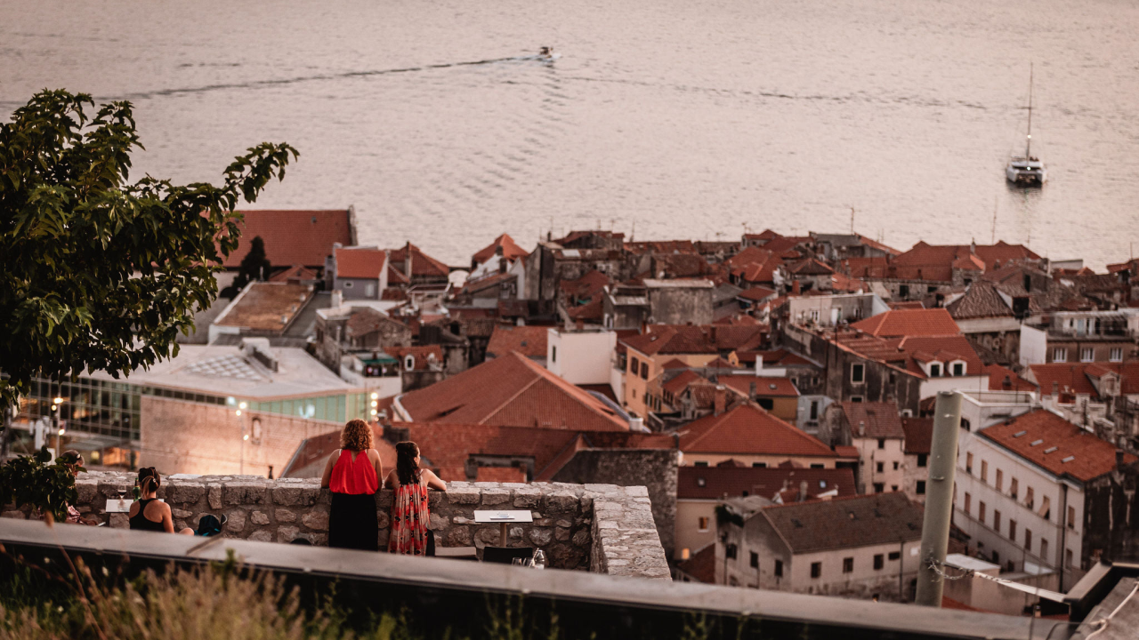 Zbog lošeg vremena otkazan film na Baroneu