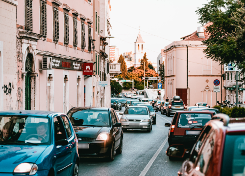 Gradski parking plaća 676 tisuća kuna HT-u za aplikaciju o voznom redu šibenskih buseva i slobodnim mjestima na četiri parkinga