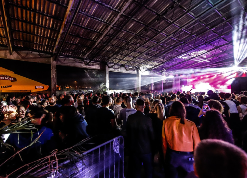 Damir Urban i Goran Bare za vikend nastupaju u Šibeniku: Evo svih detalja o koncertima