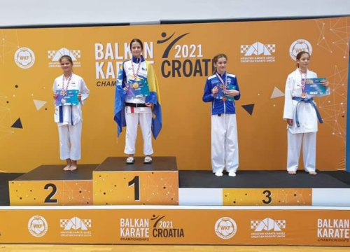 Uspjeh članice Karate kluba Šibenik 1066: Bronca zlatnog sjaja za Maru Mileta na Prvenstvu Balkana