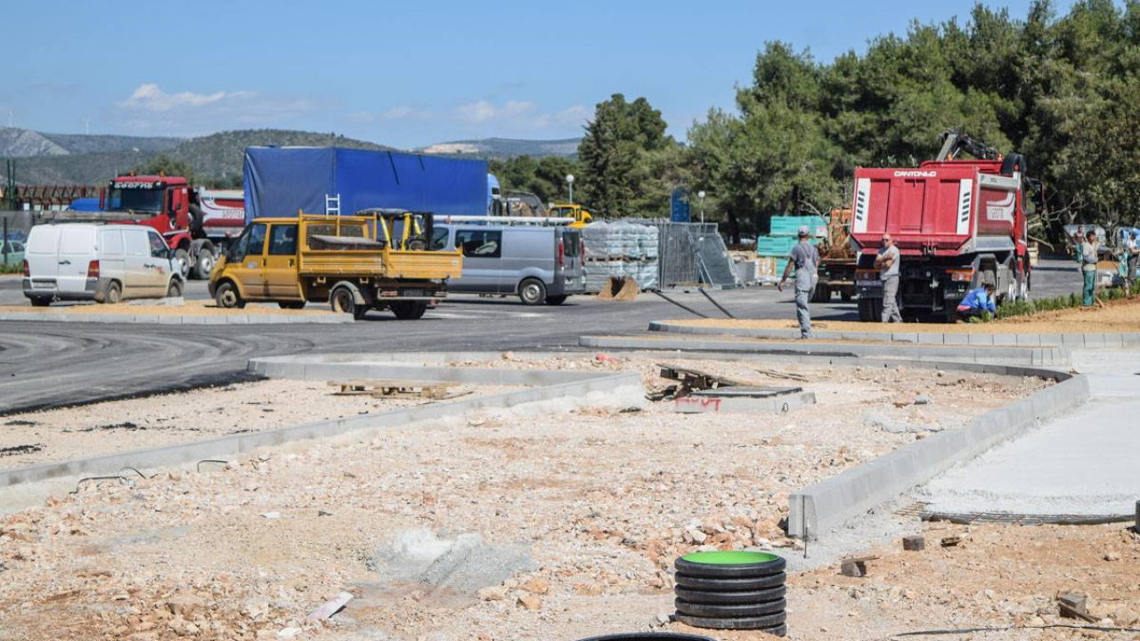 Policija traga za lopovima koji su u Solarisu pokrali desetke tisuća kuna vrijedan građevinski materijal