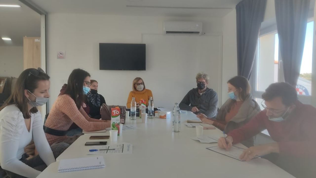 Startao novi projekt: 'eMULzija' ima za cilj spojiti Murter i Prominu, u planu su brojne aktivnosti i učenje