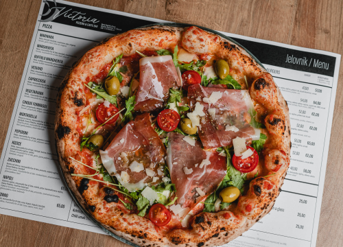 Jeste li već probali najbolju pizzu u gradu? Vrijeme je da posjetite Victoriu!