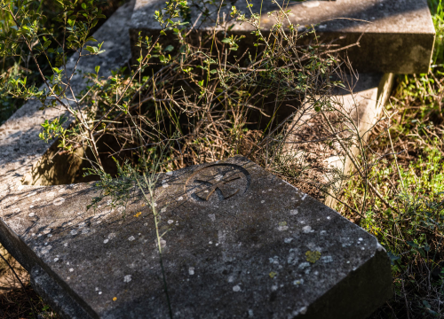 Fotografija 14 - 'To groblje je poput Pandorine kutije, bila je i njemačka krim policija': Na Raskrižju su posljednje počivalište našli i partizani i fašisti