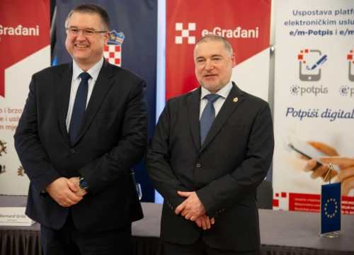 Državni ured predstavio elektroničke potpise i pečate: Hoće li javna uprava postati učinkovitija?