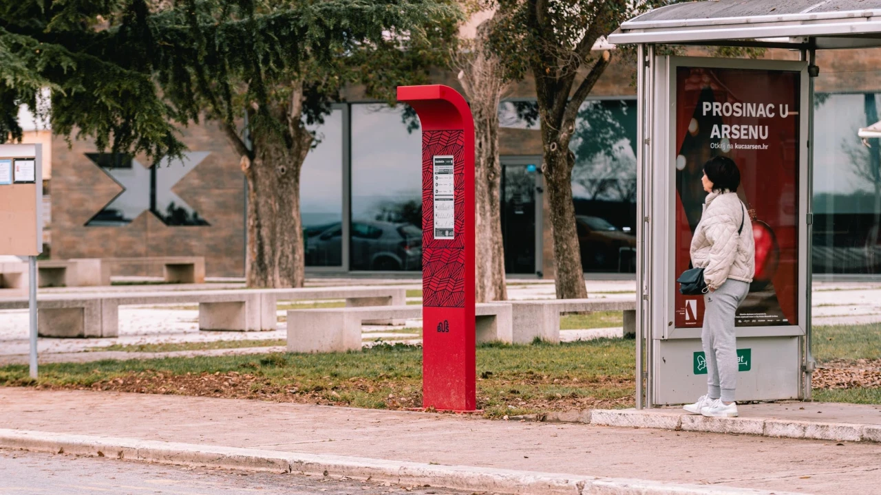 Nove info zaslone na šibenskim autobusnim stanicama radit će Hrvatski telekom za 1,5 milijuna kuna