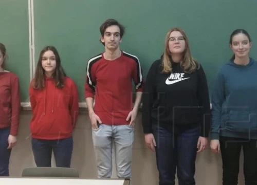Gimnazijalka Petra Grubišić predstavljat će RH na Europskoj matematičkoj olimpijadi za djevojke