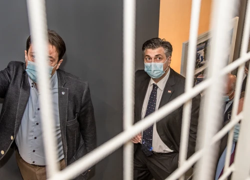 Plenković o smjeni Ćorića: 'Oporba je šaka jada. Da na trepavicama stoje, neću maknuti nikoga'