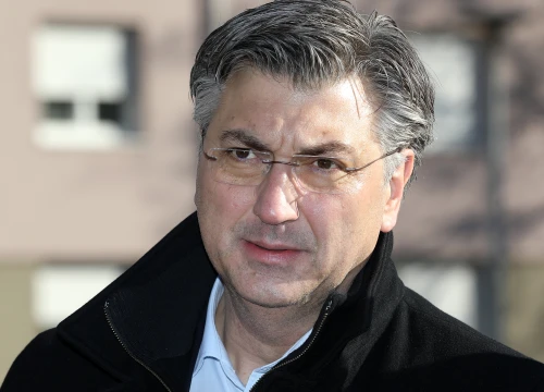 Plenković se sastaje s NATO-ovim zapovjednikom u bazi pored Madrida