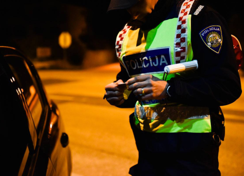 Uz Optužni prijedlog priveden 50-godišnji vozač Opela, bio pozitivan na droge