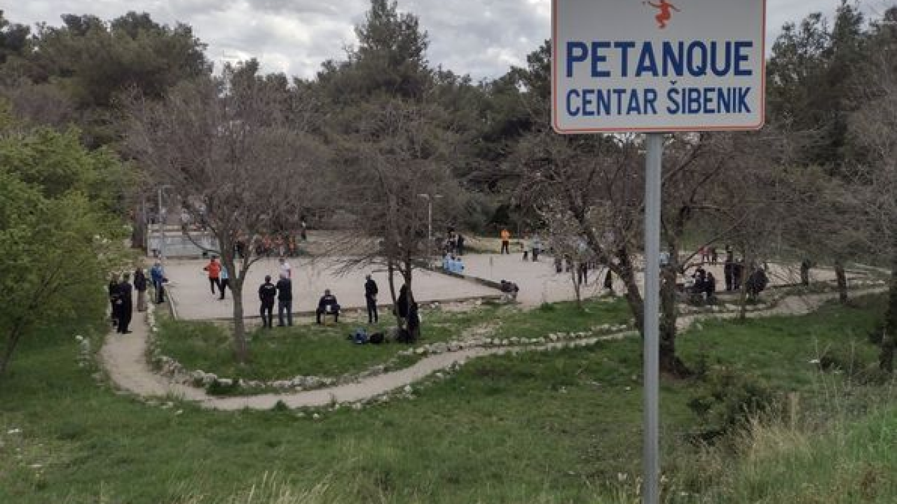 Odigrano peto kolo Prve hrvatske lige u petanci, Dalmatino slavio u gradskom derbiju