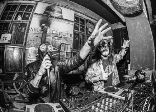 Kali Fat Dub zatvara Nevidljivu scenu u Azimutu: Zaplešite na 'Životinjsku farmu'