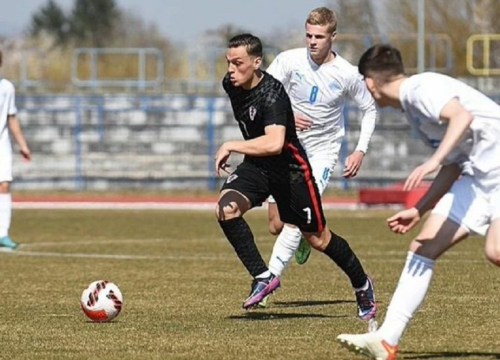 Devetnaestogodišnji Karlo Špeljak službeno prešao u HNK Šibenik