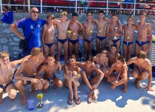 Mlađi kadeti Solarisa uvjerljivo se plasirali na završni turnir Kupa Hrvatske, potom osvojili turnir u Neumu