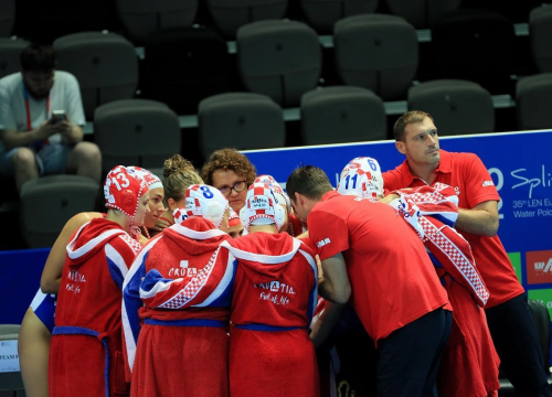 Hrvatska ženska vaterpolo reprezentacija skupinu dovršila teškim porazima, slijedi četvrtfinale