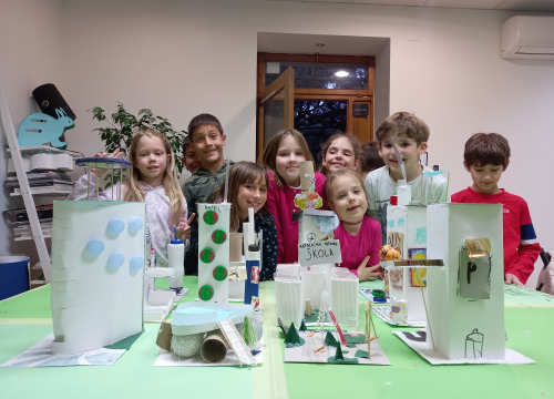 Upišite svoje dijete u školu Arkki i priuštite im najinovativniji program edukacije u Europi!