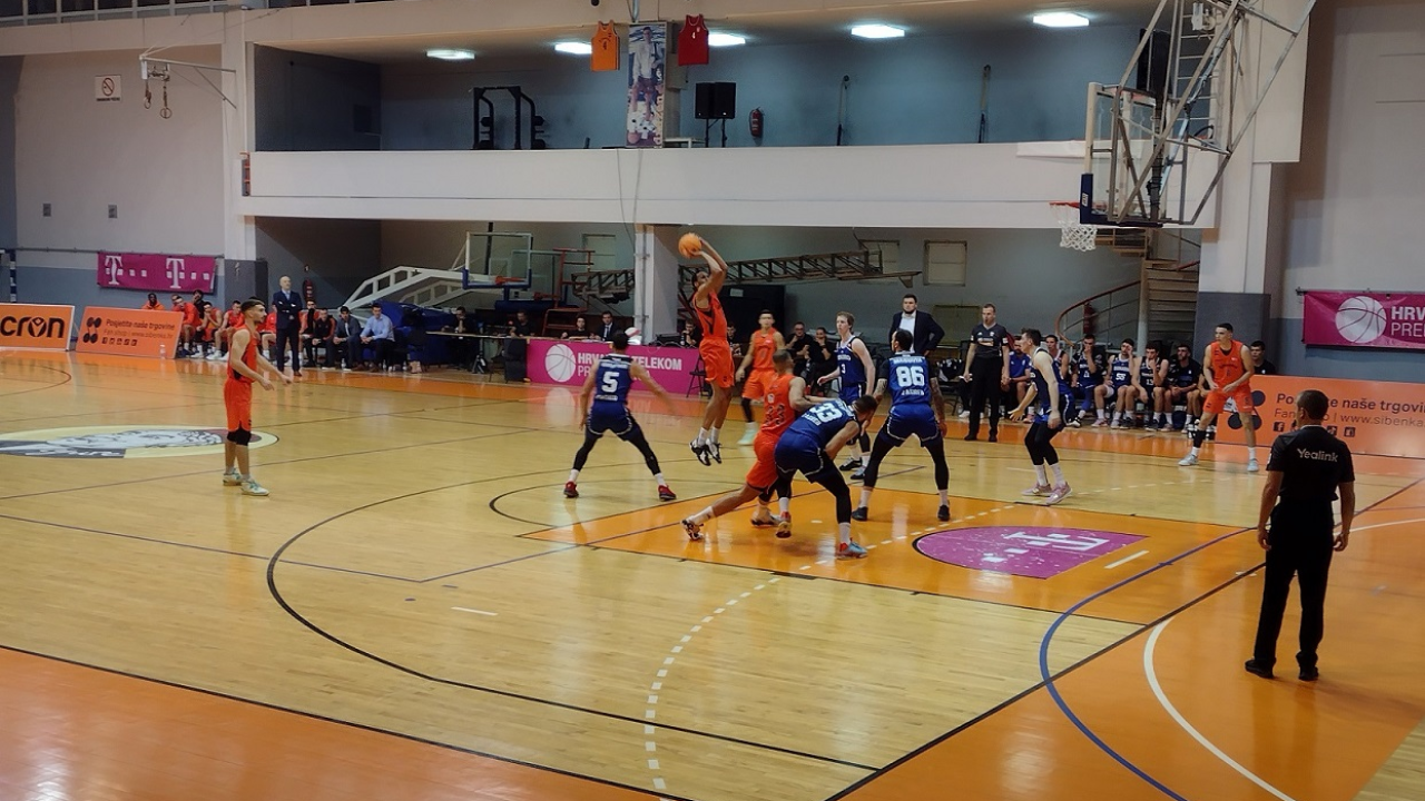 Šibenka se vratila iz minusa i pri kraju slomila Dinamo