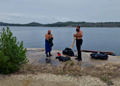 Fotografija 4 - Na području TEF-a održana 3. akcija čišćenja podmorja u sklopu projekta Plavi Jadran