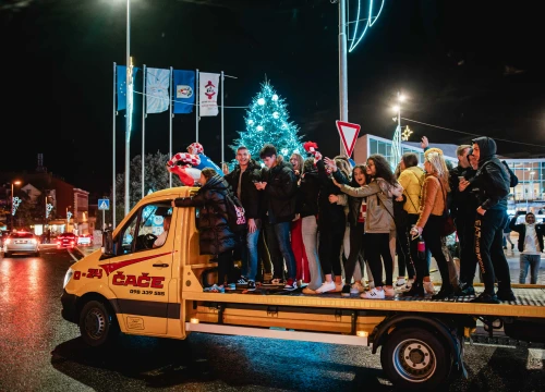 Fotografija 7 - Samba na vučnoj službi! Šibenik je u transu, pogledajte ludilo na ulicama nakon prolaska u polufinale