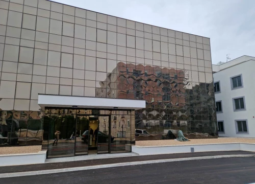 Fotografija 1 - Potpisani ugovori za opremanje studentskog doma Palacin