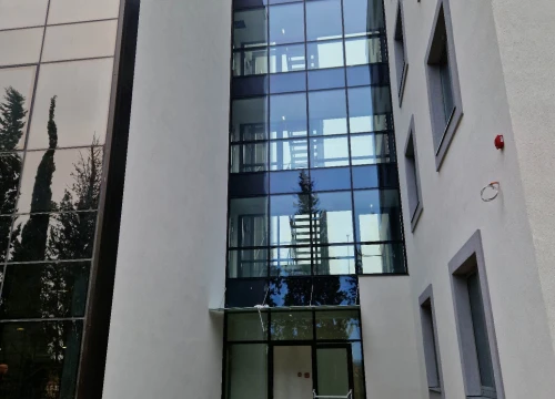 Fotografija 2 - Potpisani ugovori za opremanje studentskog doma Palacin