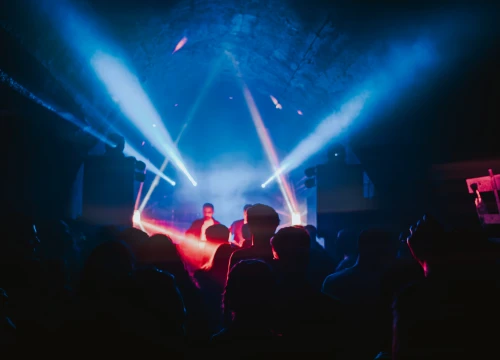 Fotografija 2 - Rasplesana novogodišnja zabava u Tunelu uz milanski duo Modular Project