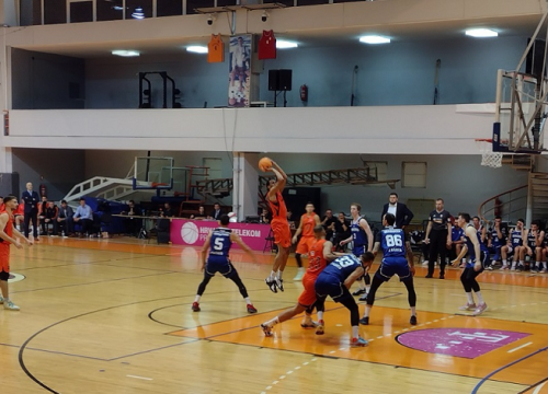 Težak poraz Šibenke kod Dinama: Presudile prva i zadnja četvrtina