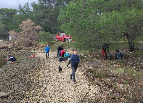 Fotografija 8 - U uvali Dumboka održana 4. akcija čišćenja podmorja u sklopu projekta Plavi Jadran