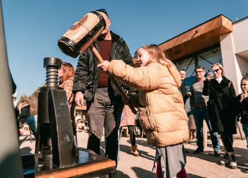Fotografija 12 - Sedmi rođendan Baronea: Slavljenička sunčana nedjelja i odlična atmosfera na šibenskoj tvrđavi