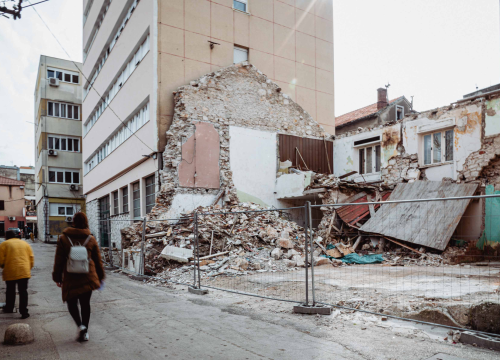Škugori osim rupe u proračunu ostavili i rupu u centru grada: Hoće li se ikad sanirati ovo ruglo?