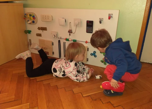 Fotografija 16 - Tate iz dječjeg vrtića 'Šibenska maslina' cijeli tjedan djeci predstavljali svoje poslove