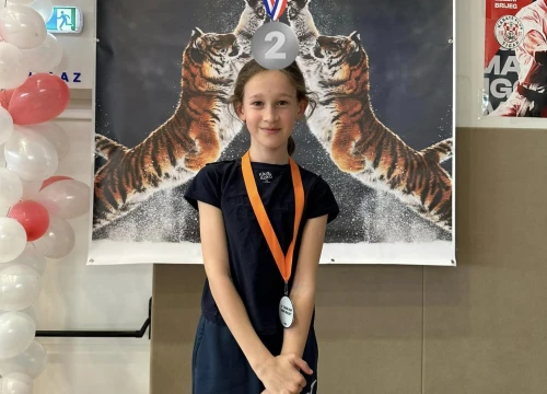 Fotografija 6 - Odličan uspjeh Karate kluba Murter na turniru u Sisku